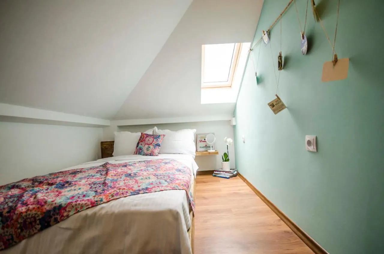 Apartamento Off Vitosha Blvd Designer Apart Sófia